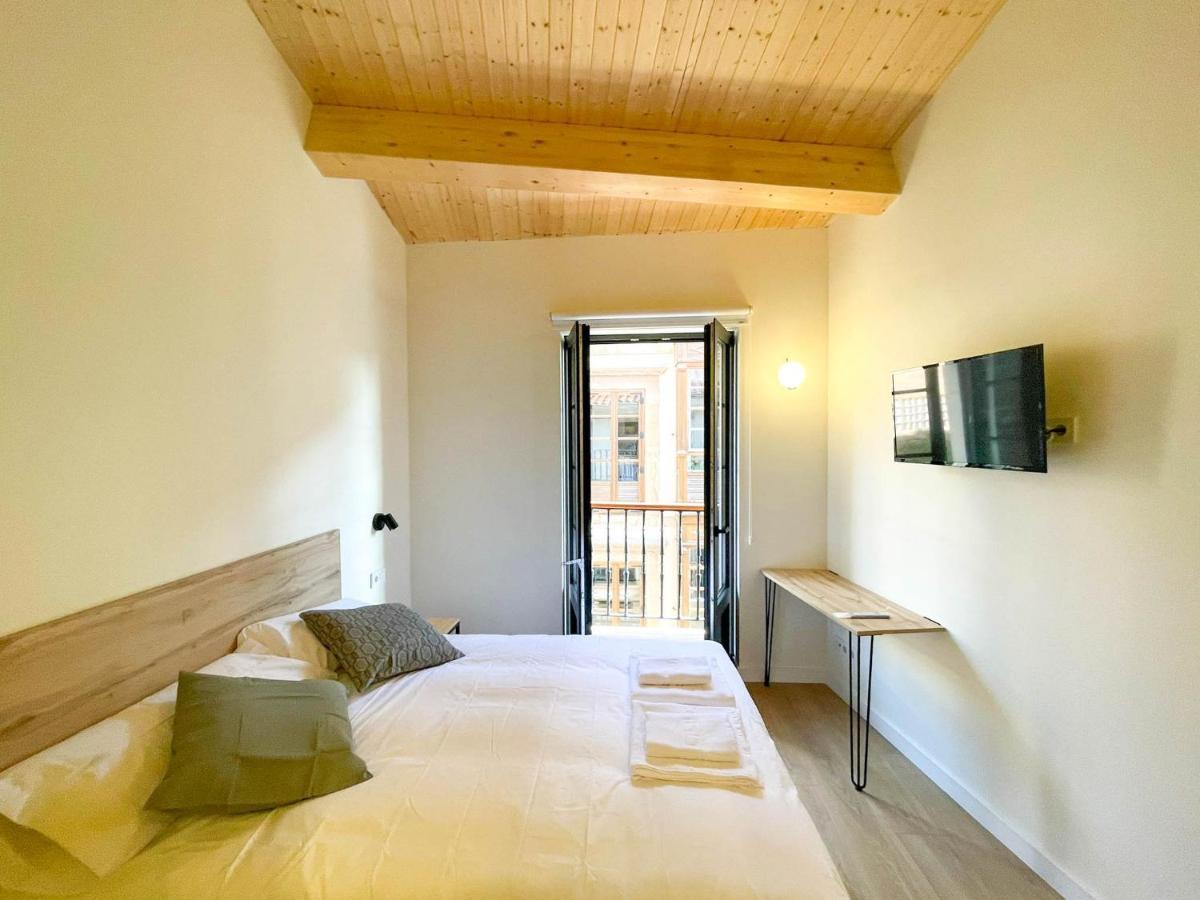 San Isidoro Coliving Hotel Oviedo Exterior photo